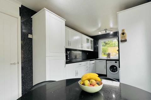 4 bedroom detached house for sale - St. Helens Way, Benson