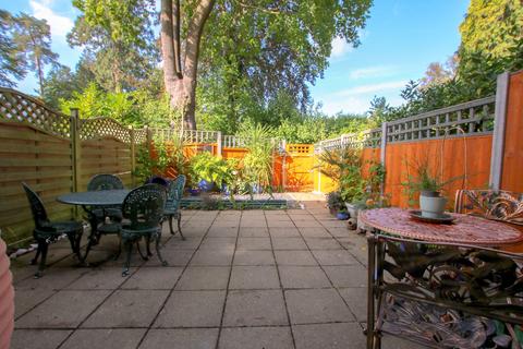 30 Fitzroy Close, Southampton, SO16 7LW