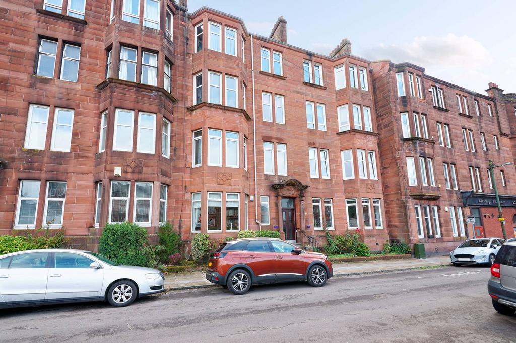 0/1, 6 Kennyhill Square, Dennistoun, Glasgow, G31 3LW 1 bed ground