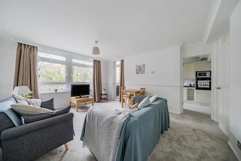 3 bedroom flat for sale, North End Road, London