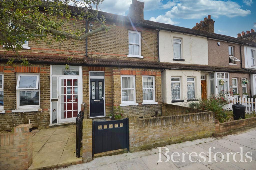 Marks Road, Romford, RM7 2 bed terraced house £400,000