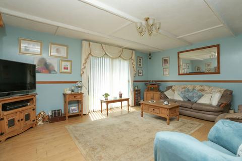 4 bedroom detached bungalow for sale, Crete Road East, Folkestone, CT18