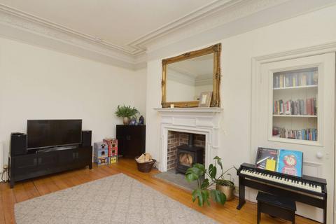 2 bedroom flat for sale - 15 Cargil Terrace, Trinity, Edinburgh, EH5 3ND
