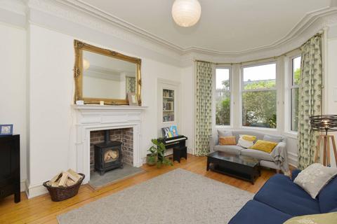 15 Cargil Terrace, Edinburgh, EH5 3ND