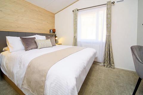 2 bedroom lodge for sale, Preston, Lancashire, PR4