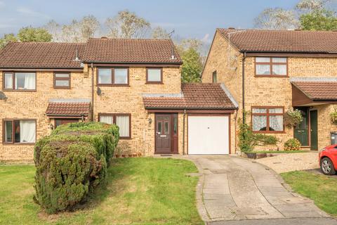 3 bedroom semi-detached house for sale - Thirlstane Firs, Chandlers Ford, Eastleigh, SO53