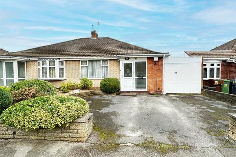 2 bedroom semi-detached bungalow for sale - Corbett Road, Hollywood, B47 5LT