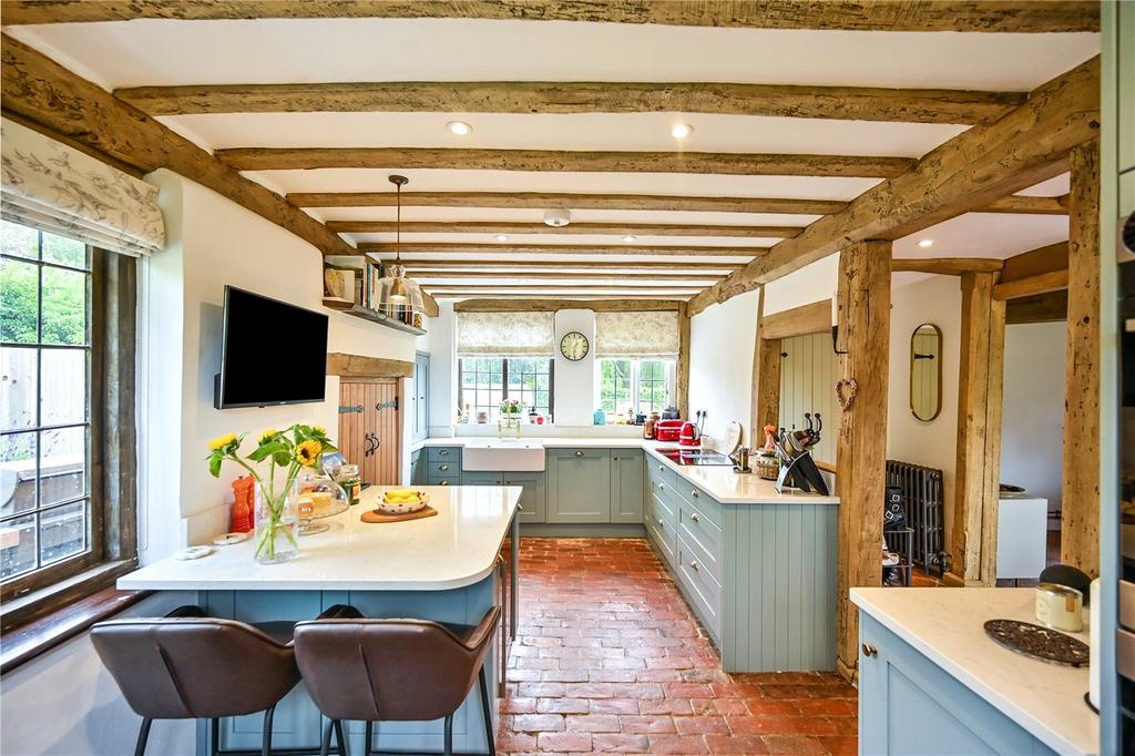 Kitchen/Breakfast Rm