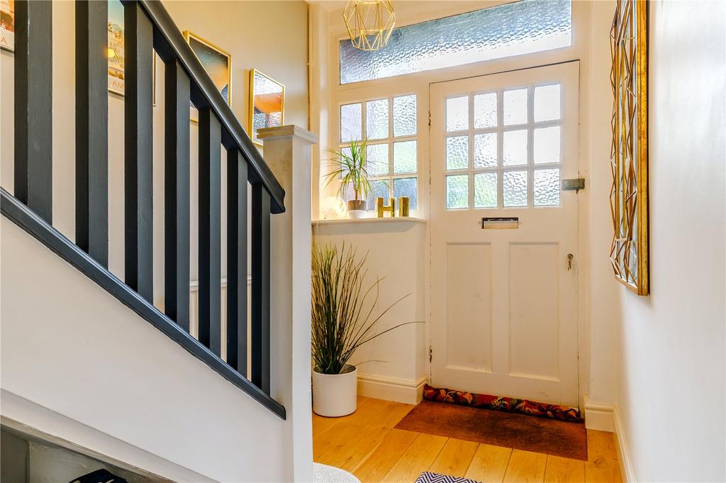 Knutsford Road, Wilmslow, Cheshire, SK9 4 bed terraced house for sale £650,000