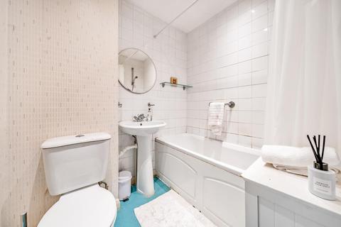2b Whitmore Road, Beckenham, BR3 3NT