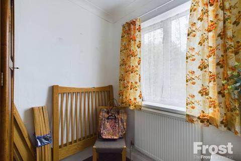 134 Staines Road, Wraysbury, Staines-upon-thames, TW19 5AH