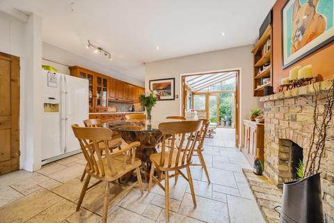 88 Nelson Road, London, SW19 1HX