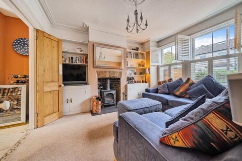 88 Nelson Road, London, SW19 1HX