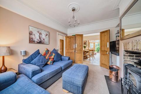 88 Nelson Road, London, SW19 1HX