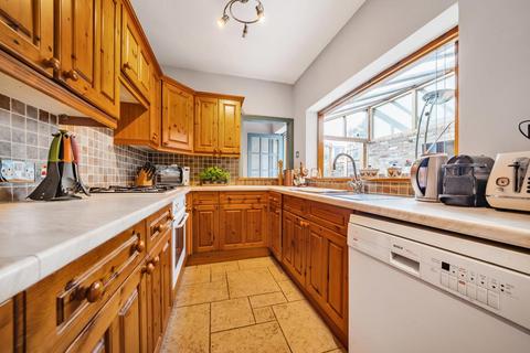 88 Nelson Road, London, SW19 1HX