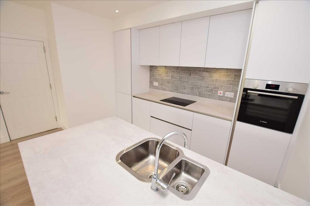 Lounge/Kitchen