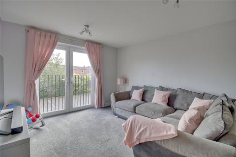 2 bedroom flat for sale, Station Square, Stanningley, Pudsey, West Yorkshire, LS28