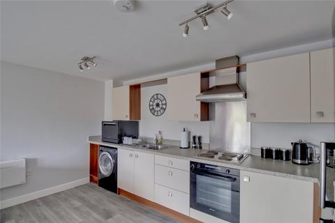 2 bedroom flat for sale, Station Square, Stanningley, Pudsey, West Yorkshire, LS28