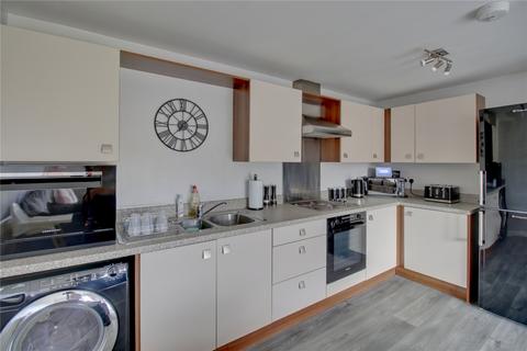 2 bedroom flat for sale, Station Square, Stanningley, Pudsey, West Yorkshire, LS28