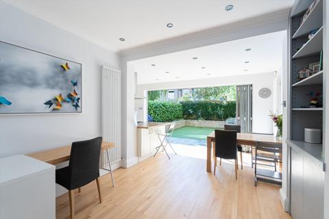 4 bedroom terraced house for sale - Danecroft Road, North Dulwich, London, SE24