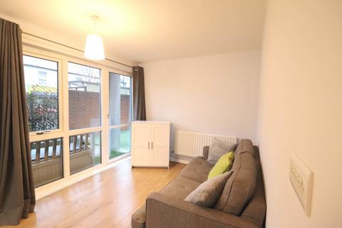 1 bedroom flat to rent, Guildmaster Court, High Wycombe HP11