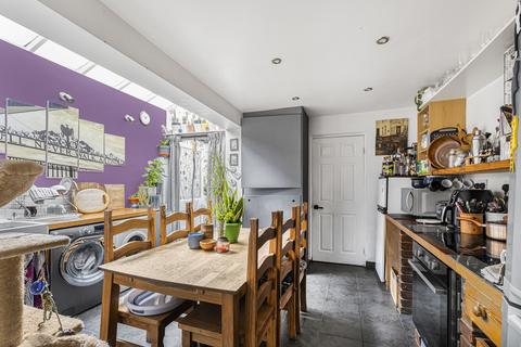 373 Whitehorse Road, Thornton Heath, CR7 8SD
