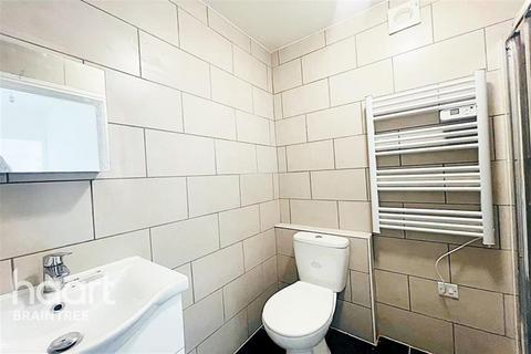 2 bedroom flat to rent, High Street, Braintree