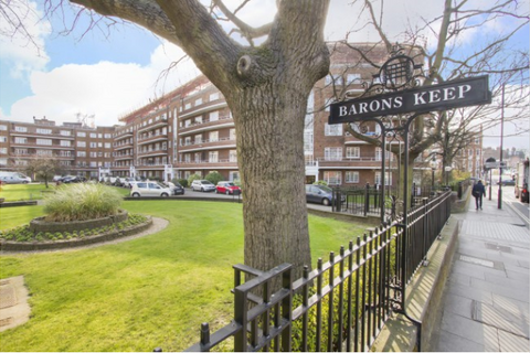 65 Barons Keep, London, W14 9AU