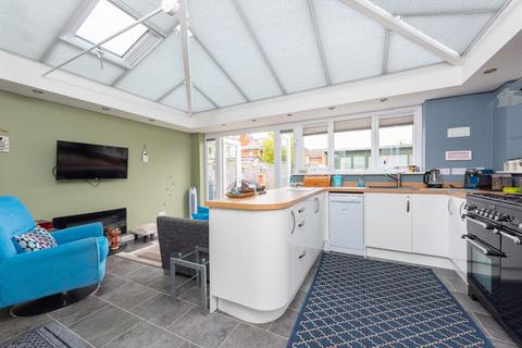 3 bedroom semi-detached house for sale, Lynchford Road, Farnborough, GU14