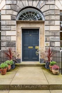 5 bedroom flat for sale - 26 Gayfield Square, New Town, Edinburgh, EH1 3PA