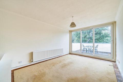 2 bedroom flat for sale - Willow Grove, Chislehurst