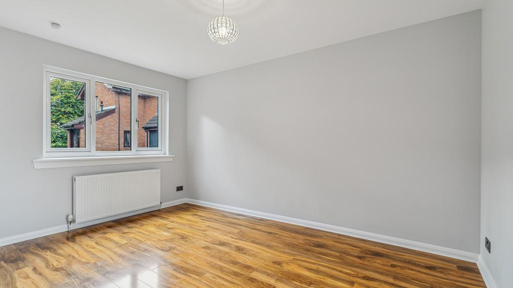 Paisley Road West, Plantation, Glasgow, G51 1JT 2 bed end of terrace