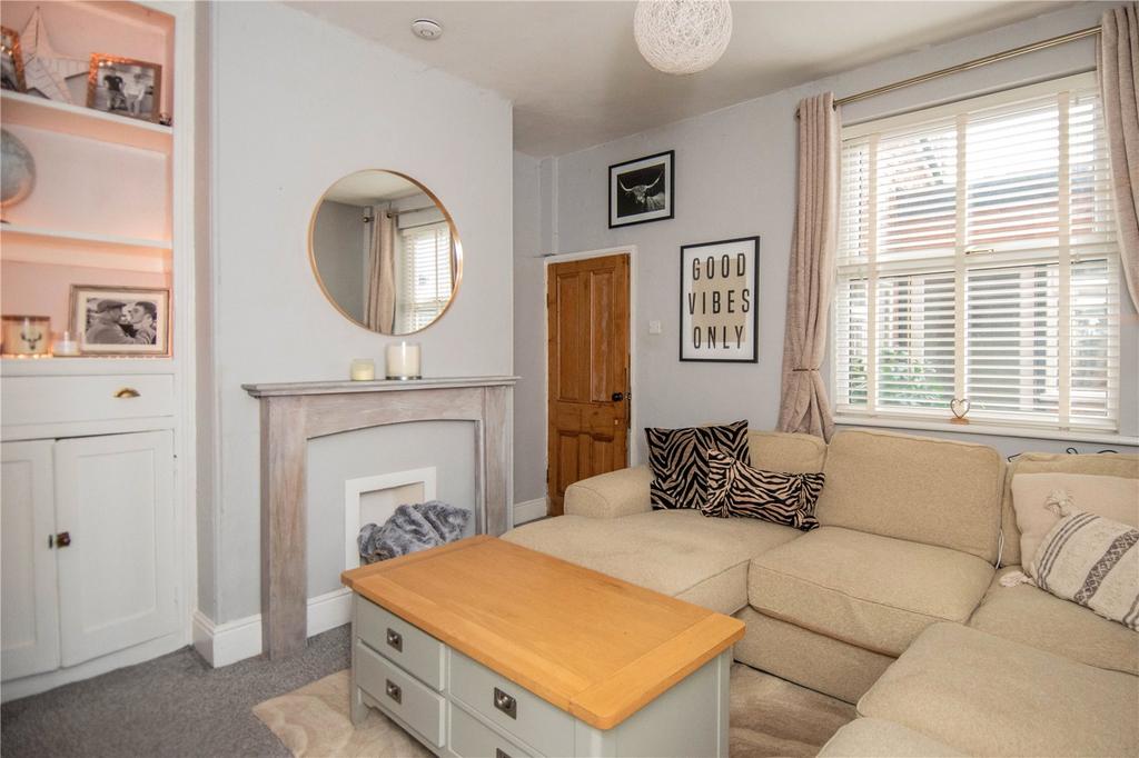 Stoke Road, Bromsgrove... 2 bed terraced house for sale £215,000