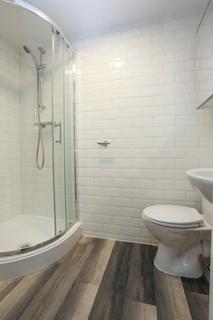 Studio to rent - Victoria St, Dunstable, LU6