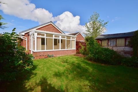 2 bedroom detached bungalow for sale, Wold Road, Pocklington