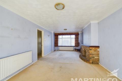 32 Paschal Way, Chelmsford, CM2 7NX
