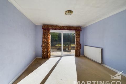 32 Paschal Way, Chelmsford, CM2 7NX