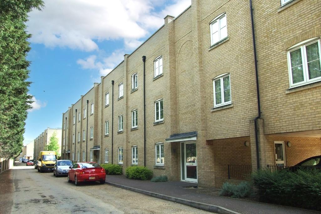 Old Station Place, Chatteris 2 bed flat for sale £128,000