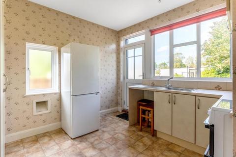 1 Cedarhurst Drive, London, SE9 5LP