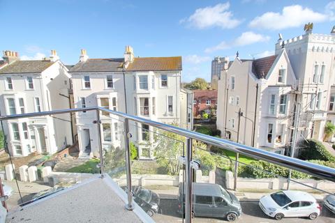 2 bedroom apartment for sale, Lennox Road South, Southsea
