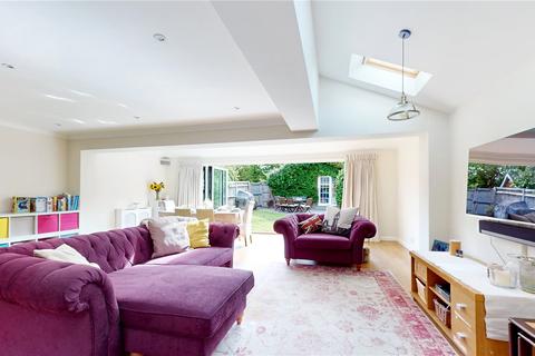 80 Addington Village Road, Croydon, CR0 5AQ