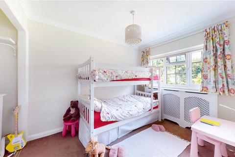 80 Addington Village Road, Croydon, CR0 5AQ