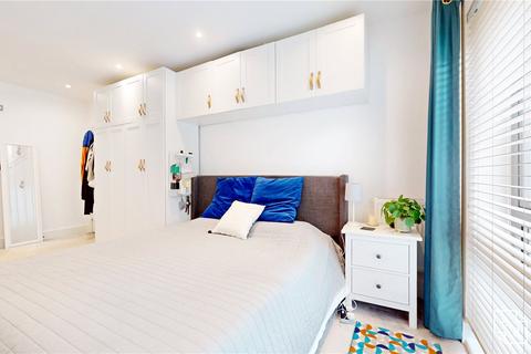 2 bedroom apartment for sale - Dagnall Park, Selhurst, SE25