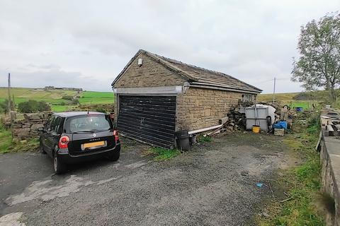 3 bedroom end of terrace house for sale, Egypt Road, Thornton