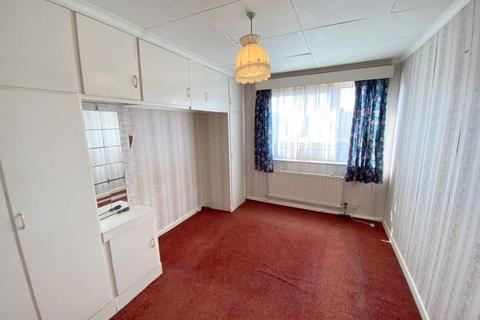 21 Ashley Place, Warminster, BA12 9QJ