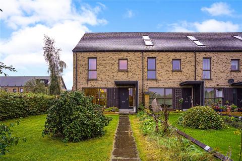 4 bedroom end of terrace house for sale - 19 Edmonton Terrace, Dalmarnock, Glasgow, G40
