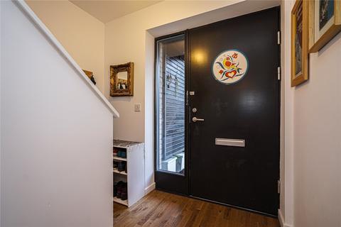 4 bedroom end of terrace house for sale - 19 Edmonton Terrace, Dalmarnock, Glasgow, G40