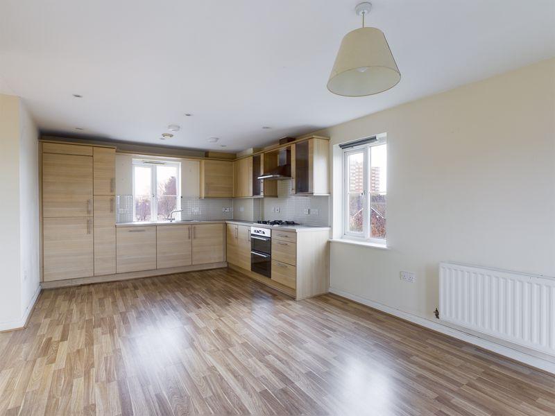 Ffordd James McGhan, Grangetown, Cardiff, CF11 7JU 2 bed flat for sale
