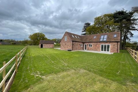 3 bedroom property for sale, Barn Conversion, London Road, Canwell B75 5SD