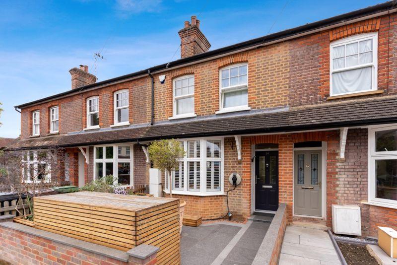 Cornwall Road, Harpenden 3 bed terraced house for sale £950,000